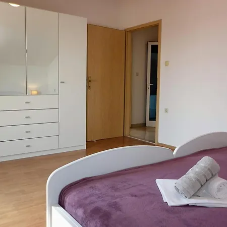 Tomic Appartamento *