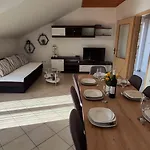 Apartment Tomic