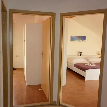Apartment Tomic