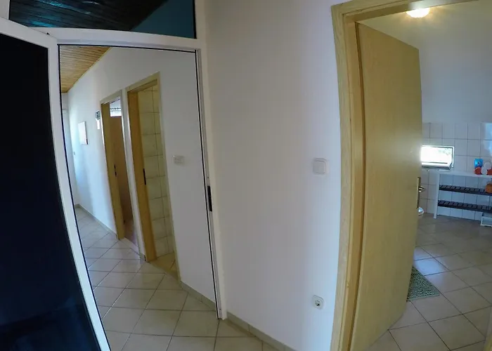 Apartment Tomic *
