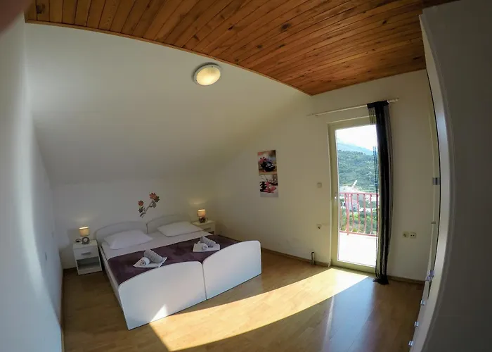 Tomic Apartment